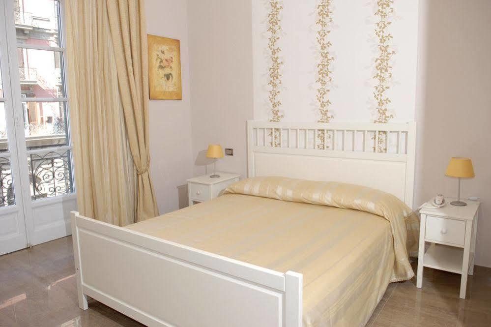 B&B Sanfelice Centro Storico Napoli Экстерьер фото
